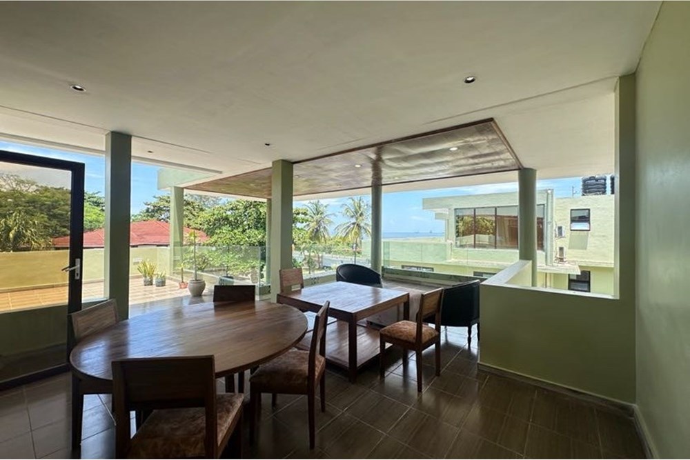 Photo 17 de l’annonce