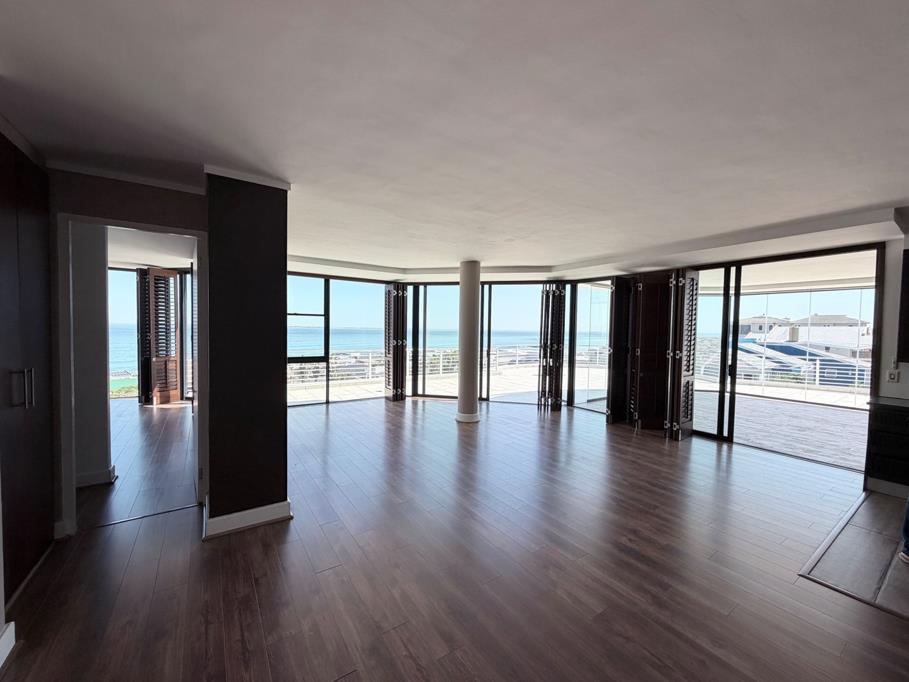 Photo 8 de l’annonce